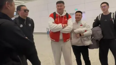 海纳力挺赫内斯：坚守拜仁立场，言行为球队核心