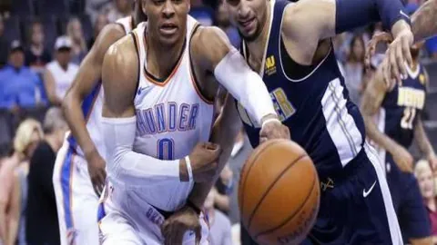 尼克斯客场挑战骑士，主场惨遭系列赛横扫，攻防对决凸显实力差距